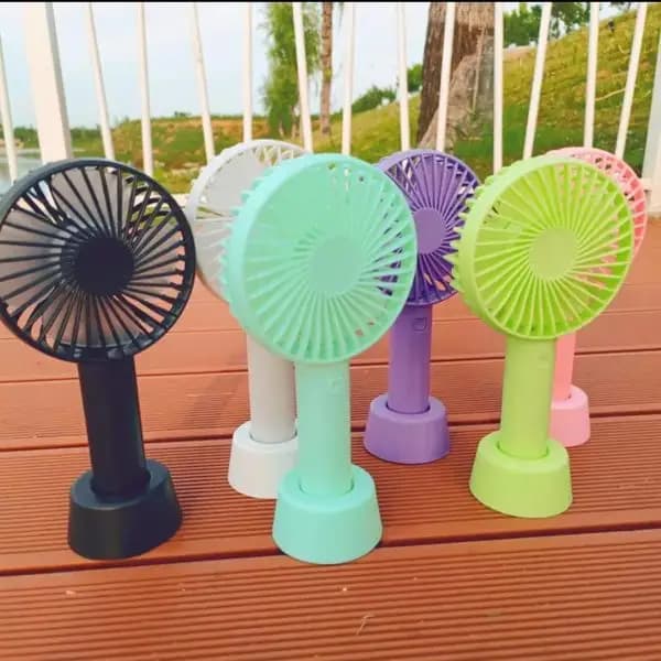 Mini rechargeable fan
